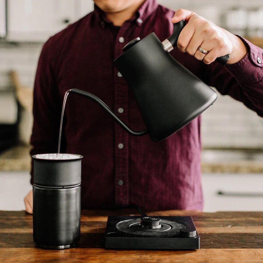 Fellow Stagg EKG Electric Kettle electric pour-over kettle for coffee-lovers, Temperature control, 0.9L - Watch&Puck