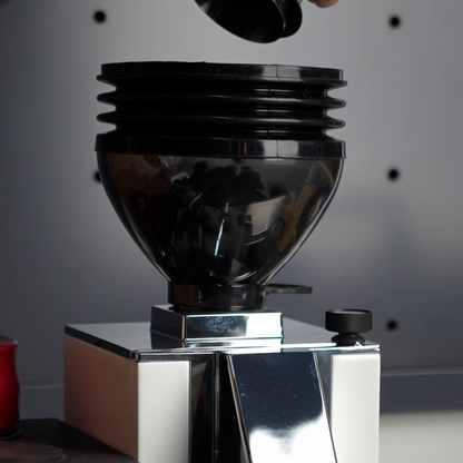 Eureka Mignon Manuale 65 Espresso Grinder, 65mm Flat Burrs, Stepless Grind Adjustment